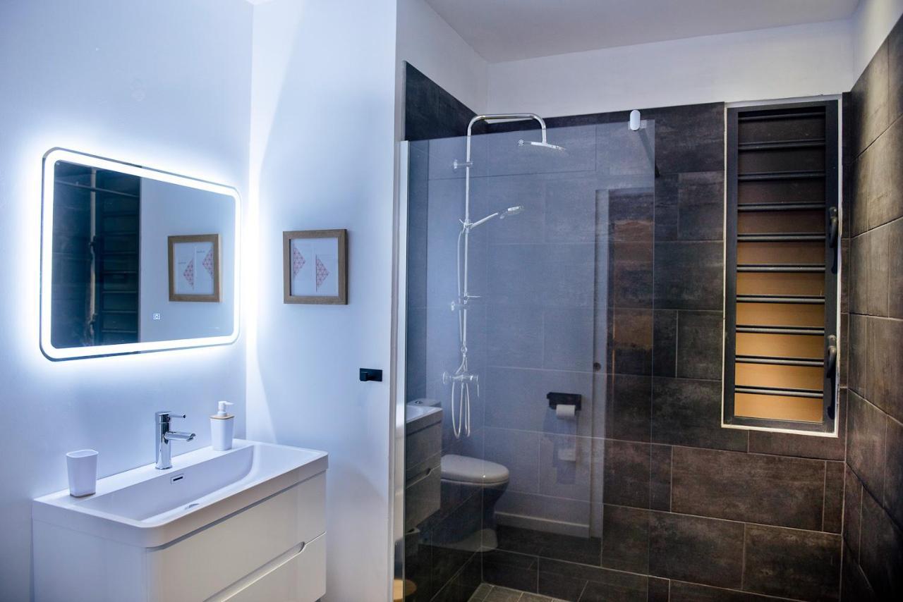 Maison Moderne Et Cosy Proche De Papeete プナアウィア エクステリア 写真
